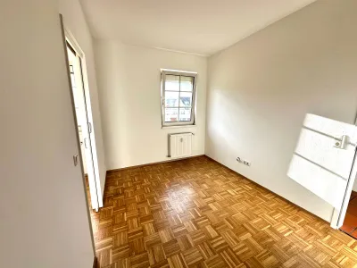 2-Zimmer-Wohnung kaufen in Linz – 40 m², € 174.000 – Bild 3 von 6