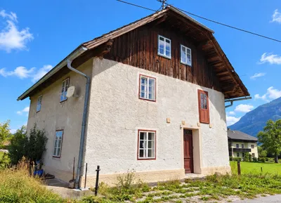 4-Zimmer-Haus kaufen in Hermagor – 185 m², € 125.000 – Bild 1 von 35