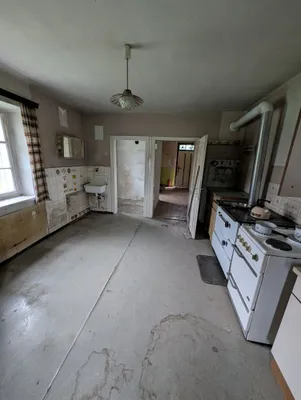 4-Zimmer-Haus kaufen in Hermagor – 185 m², € 125.000 – Bild 7 von 35