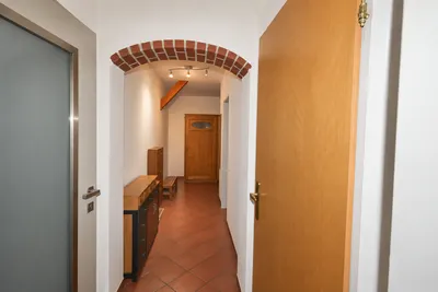 5-Zimmer-Wohnung mieten in Gmunden – 169,57 m², € 1.820 – Bild 3 von 11