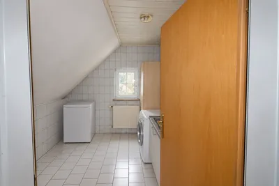 5-Zimmer-Wohnung mieten in Gmunden – 169,57 m², € 1.820 – Bild 7 von 11