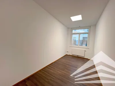 Gewerbeimmobilie mieten in Linz – 300 m², € 3.490 – Bild 8 von 14