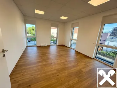 1-Zimmer-Gewerbeimmobilie mieten in Eferding – 39 m², € 502 – Bild 2 von 3