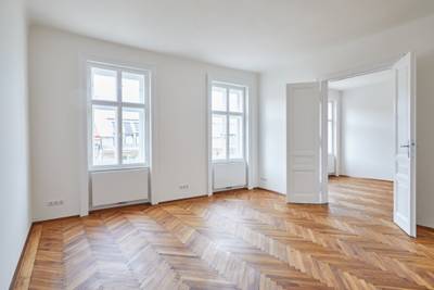 Stilvoller Altbau in begehrter Lage - Erstbezug nach Generalsanierung – Bild 3
