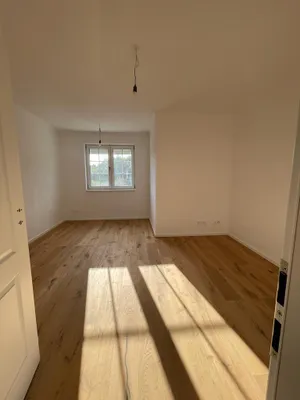 4-Zimmer-Haus kaufen in Baden – 125 m², € 699.000 – Bild 5 von 5