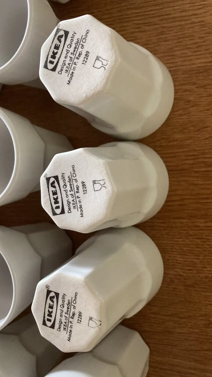 IKEA Set kleine Vasen Hochzeit 28 Stück weiß, € 15,- (2013 Porrau)