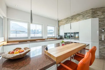 5-Zimmer-Immobilie kaufen in Kitzbühel – 250 m², € 2.500.000 – Bild 5 von 7