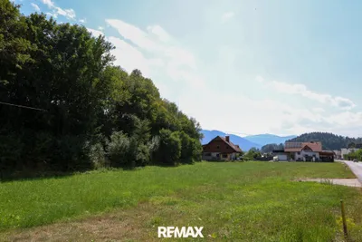Grundstück kaufen in Liezen – 918 m², € 135.000