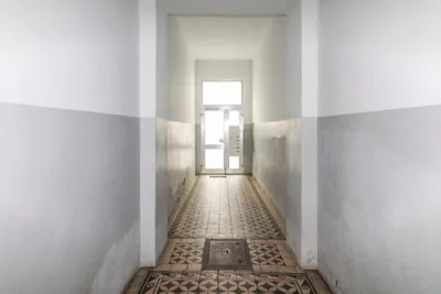 2-Zimmer-Wohnung kaufen in Wien – 49 m², € 135.000 – Bild 1 von 2