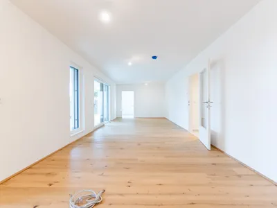 ERSTBEZUG: FAMILIENTRAUM MIT 3 ZIMMERN, 52M² KELLERGESCHOSS, GARTEN UND TERRASSE! MIT KAUFOPTION – Bild 2