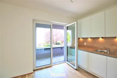 Modernes Wohnen in Strebersdorf!: 3 Zimmer, Loggia, Fitnessraum, viel Platz und Luxus - Ausstattung in einem kleinen Haus – Bild 3