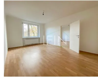 2-Zimmer-Wohnung mieten in Baden – 54 m², € 729 – Bild 1 von 7