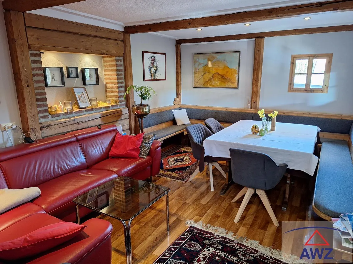 Großzügiges Haus mit Garten und ca. 90 m² Traumterrasse! - Ansicht 2