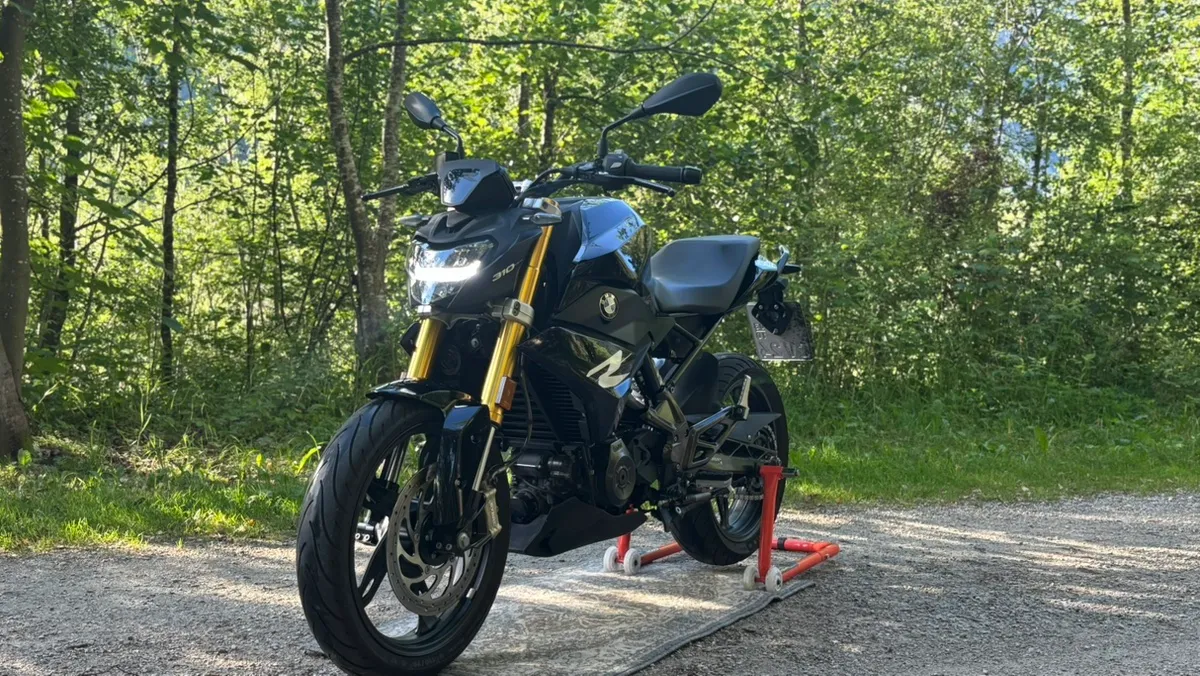 BMW G 310 R