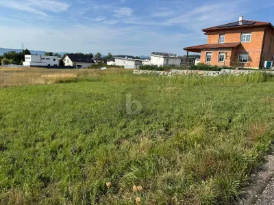 Grundstück kaufen in Steyr – 876 m², € 280.000