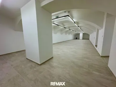 Gewerbeimmobilie mieten in Wien – 250 m², € 4.000 – Bild 8 von 13