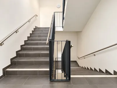 1-Zimmer-Gewerbeimmobilie mieten in Hallein – 93 m², € 1.581 – Bild 4 von 7