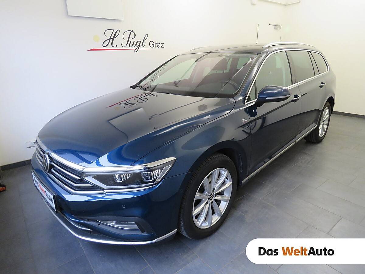 VW Passat Variant Elegance TDI 4MOTION DSG