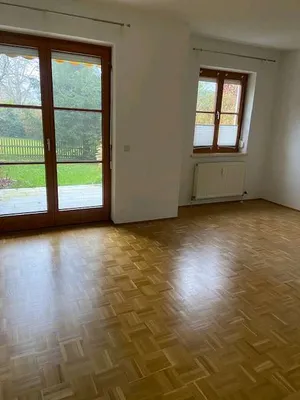 2-Zimmer-Wohnung mieten in Vöcklabruck – 59 m², € 880 – Bild 2 von 12