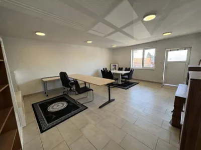 Gewerbeimmobilie mieten in Wiener Neustadt Land – 33 m², € 330 – Bild 2 von 10