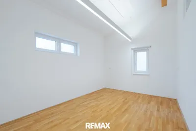 7-Zimmer-Gewerbeimmobilie kaufen in Perg – 248 m², € 629.000 – Bild 5 von 14