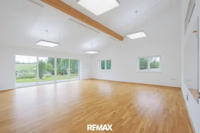 7-Zimmer-Gewerbeimmobilie kaufen in Perg – 248 m², € 629.000 – Bild 7 von 14