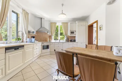 Haus kaufen in Baden – 186,4 m², € 998.000 – Bild 7 von 27