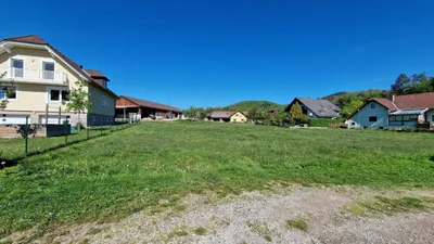 Grundstück kaufen in Baden – 595 m², € 220.000