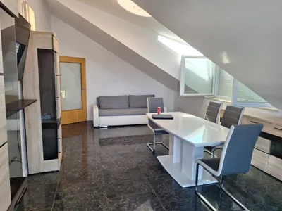 4-Zimmer-Wohnung kaufen in Wiener Neustadt – 100 m² – Bild 2 von 4