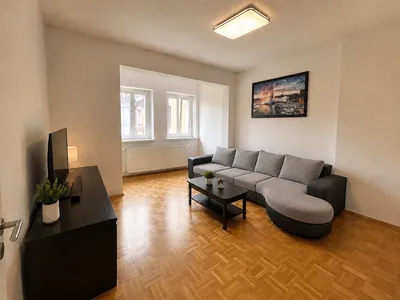 3-Zimmer-Wohnung mieten in Linz – 25 m², € 300