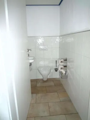 7-Zimmer-Haus kaufen in Vöcklabruck – 140 m², € 340.000 – Bild 11 von 24