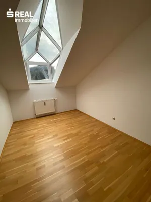2-Zimmer-Wohnung mieten in Bruck-Mürzzuschlag – 74 m², € 679 – Bild 4 von 7