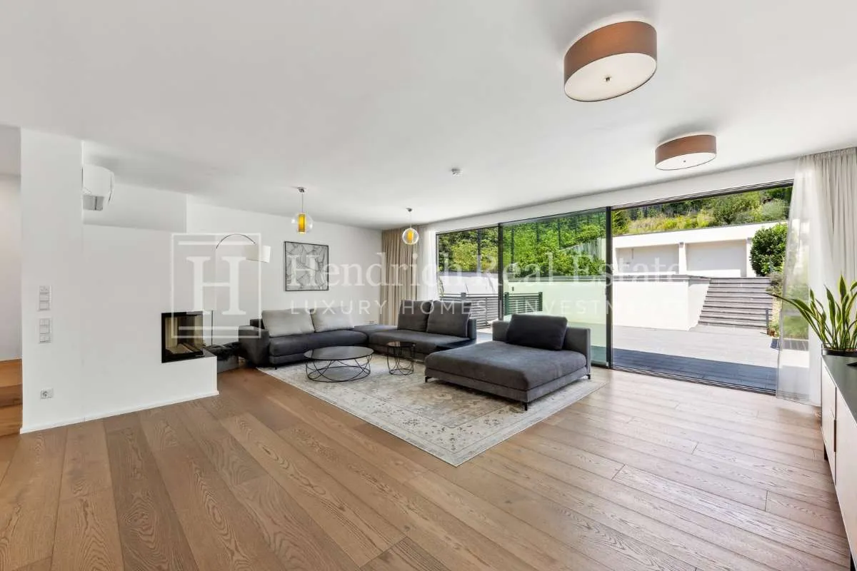 Modernes Haus mit Pool - zentral & diskret an Neustifter Weinbergen – pohled 3