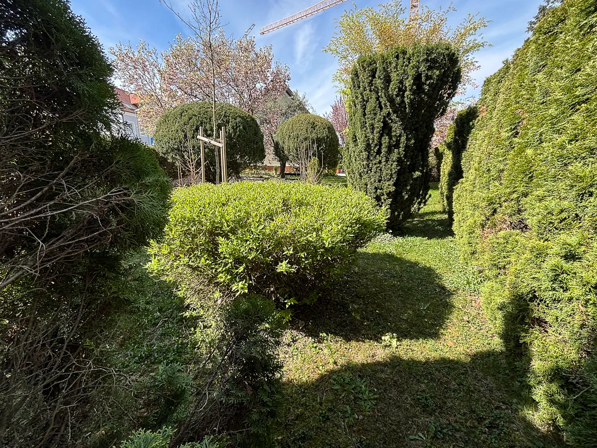 REDUZIERT um € 100.000,- ! Stadtvilla mit großem Garten - Zweifamilienhaus - Ansicht 3