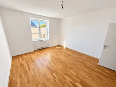 4-Zimmer-Wohnung mieten in Baden – 72,9 m², € 983 – Bild 4 von 11