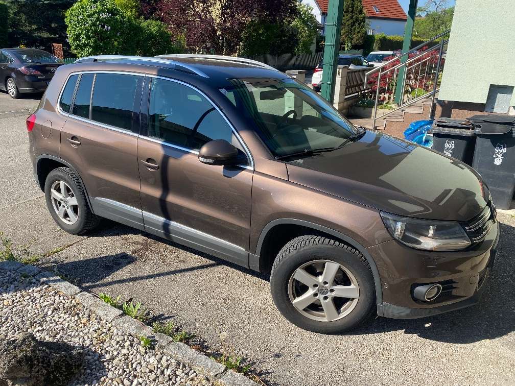 VW Tiguan 1,4 TSI Sport&Style BMT SUV / Geländewagen