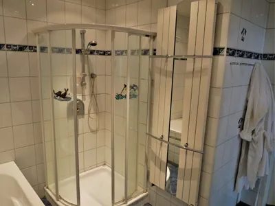 20-Zimmer-Gewerbeimmobilie kaufen in Vöcklabruck – 390 m², € 359.000 – Bild 16 von 20
