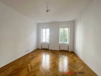 UNBEFRISTET - Hofseitige 2-Zimmer Wohnung mit separater Küche und Kellerabteil – Bild 2