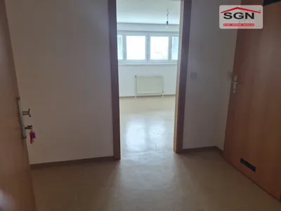 2-Zimmer-Wohnung mieten in Neunkirchen – 54,86 m², € 522 – Bild 6 von 12