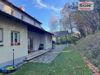 2-Zimmer-Wohnung mieten in Neunkirchen – 54,86 m², € 522 – Bild 4 von 12