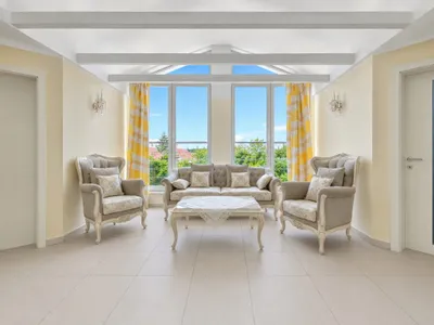 6-Zimmer-Haus kaufen in Gänserndorf – 285 m², € 690.000