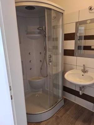 1-Zimmer-Wohnung mieten in Hollabrunn – 33 m², € 550 – Bild 9 von 12