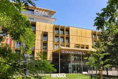 Exklusives Apartment mit riesiger Terrasse und Schönbrunnblick im Hilton Double Tree zu mieten!