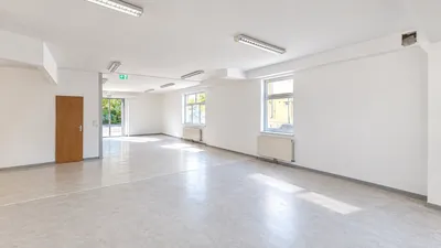 Gewerbeimmobilie mieten in Melk – 350 m², € 10 – Bild 2 von 4