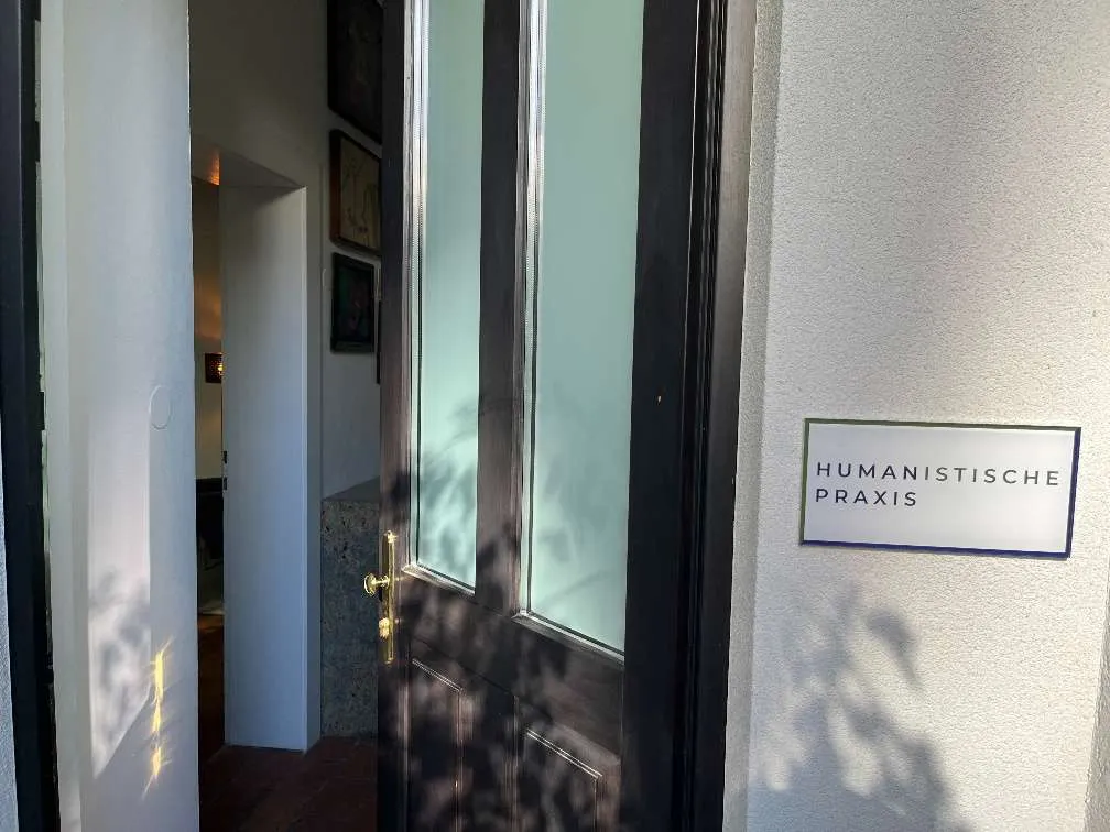 1070 Wien: Praxis / Ordination zur alleinigen Nutzung für einen/ mehrere fixe Wochentage zu vermieten - Ansicht 3