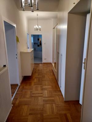 Helle Wohnung in zentraler Lage