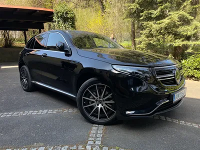 Mercedes-Benz EQC 400 4Matic | AMG LINE | AHK | GARANTIE 04/2027