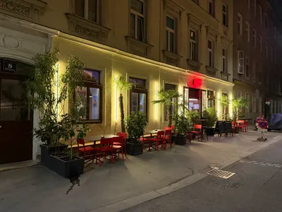 Gewerbeimmobilie mieten in Wien – 240 m², € 5.030 – Bild 4 von 4