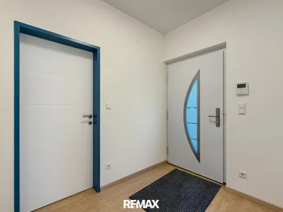 Gewerbeimmobilie kaufen in Gänserndorf – 112,86 m², € 550.000 – Bild 7 von 27