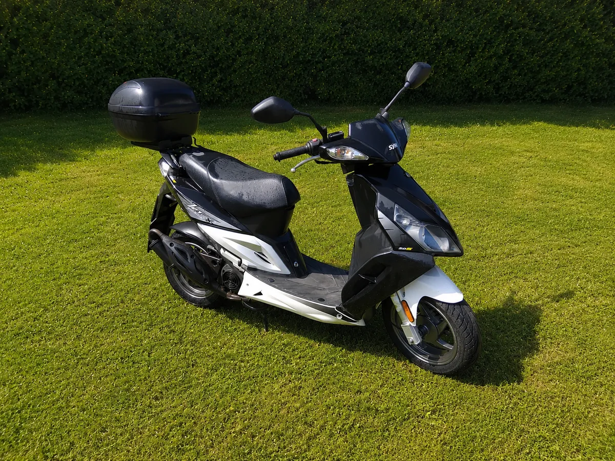 Sym Jet
